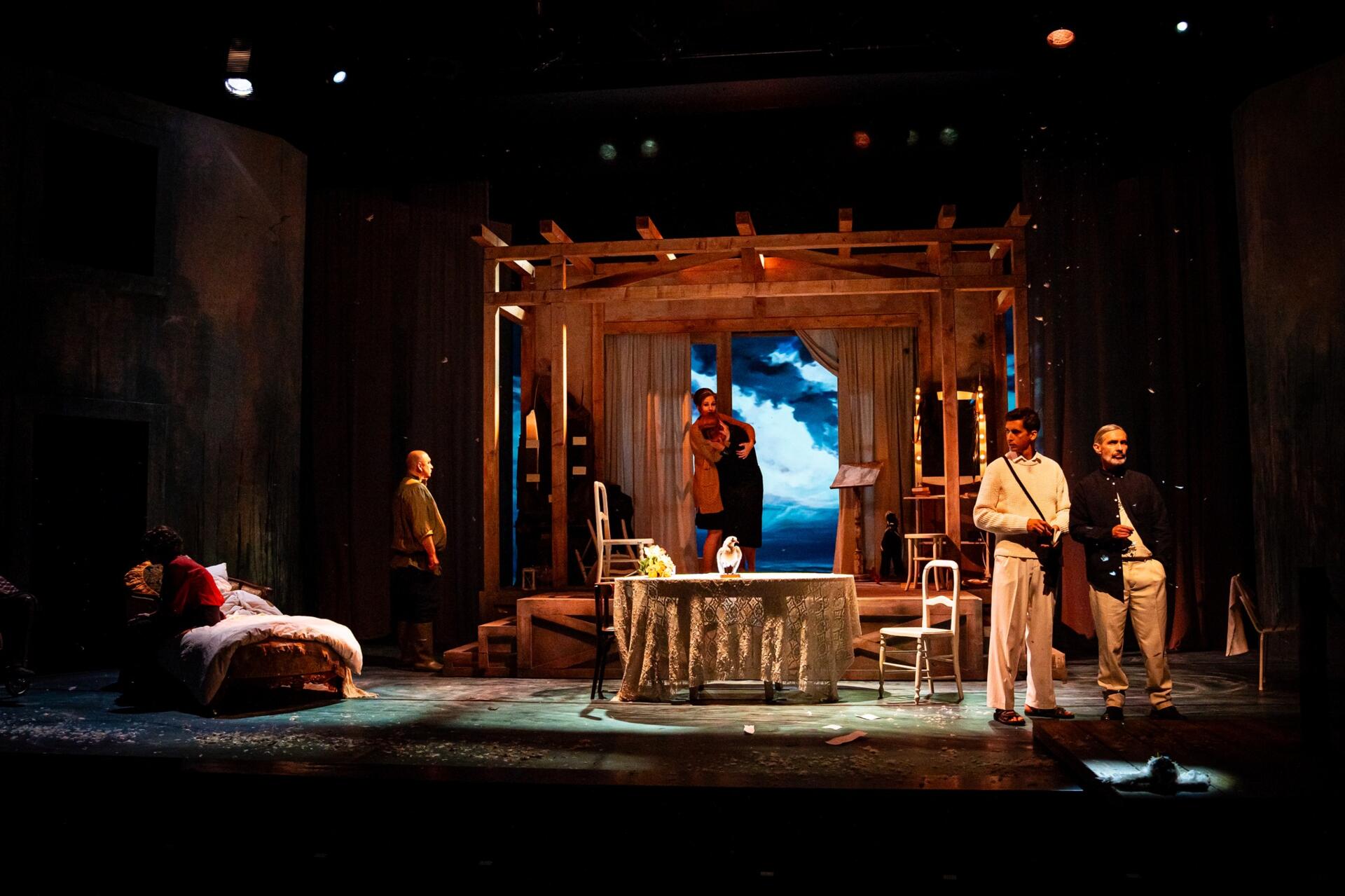 El�ad�sok - Nagysz�npad