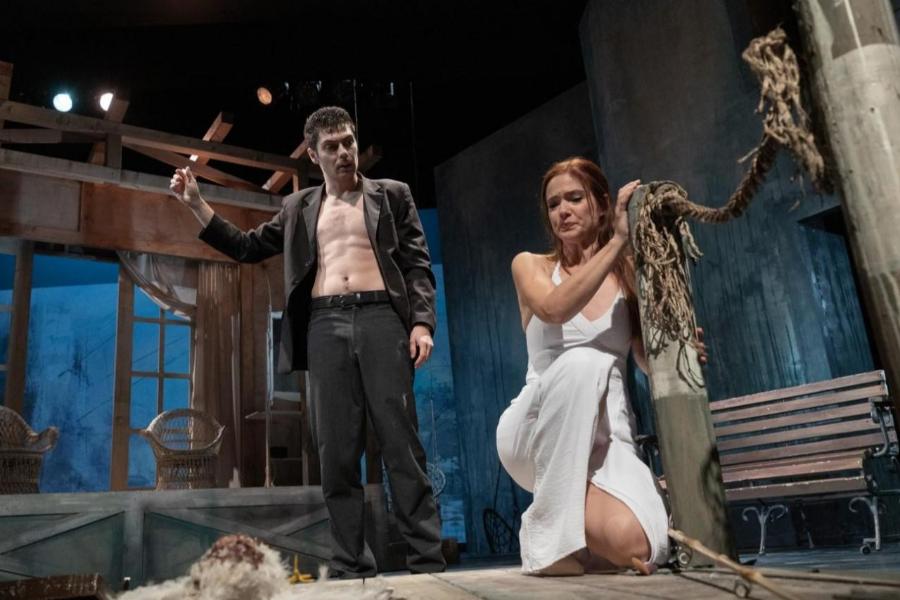 Csehovi ltllapotok s nkritika a sznhzrl